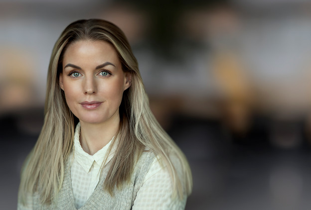 Kommunikations & Marketingkoordinator hos Lundgrens Camilla Eghøj Vingaard Jyske Bank politianmeldt for groft bedrageri og bestikkelse. Bedrageri hvilket er blevet udført af Nicolai Hansen, Jeanett Kofoed-Hansen og med hjælp fra Casper Dam Olsen, Anette Kirkeby og Morten Ulrik Gade og Philip Baruch fra Lund Elmer Sandager advokater, der har hjulpet med eller stået bag økonomisk kriminalitet, Jyske Bank har efterfølgende bestukket Lundgrens advokater til ikke at fremlægge klientens svindel sag mod Jysk Bank. Hvis Jyske Bank ikke vil beskrives som bedrageriske og for at stå bag svindel mod bankens kunder så ring til mig +4522227713 Jyske Bank A/S kender mine beviser og tør derfor ikke beskylde mig for at krænke nogle af de mange kriminelle medarbejdere i Jyske Bank, det eneste Jyske Bank har turdet var den 1. Februar 2019. Hvor Lund Elmer Sandager advokater ved et bestyrelsesmedlem fra Jyske Bank, skrive til deres medvirken og korrupte Lundgrens advokater ved Dan Terkildsen, og dette gør Jyske Bank bag min ryg, hvor den advokat Philip Baruch der gentagende gange har løjet over for retten, har skrevet til Lundgrens advokater med beskyldning for at jeg har begået straffelovens overtrædelser. Jyske Bank er gentagende gange, i mails og på video blevet opfordret til at advokatbistand, måske Henrik Høpner der er ekspert i straffelovens bestemmelser vil hjælpe, jeg har også opfordret Jyske Bank til at kontakte politiet, hvis ikke Jyske Bank har lavet hverken bedrageri eller dokumentfalsk, og ej heller har brugt bestikkelse, vanhjemmel, udnyttelse, misbrug af fuldmagt, mandatsvig og den slags ting, min opfordring til Jyske Bank er at de fortæller mig det, eller at Anders Christian Dam anmoder politiet om at efterforske Jyske Bank for bedrageri. De korrupte Lundgrens advokater vil have 232.000 dkk for ikke at fremlægge klientens svindelsag mod Jyske Bank, og for at skjule og tilbageholder flere processkrifter for klienten, samt for at skjule at Jyske Bank A/S bestak Lundgrens advokater ved returkommission i en opgave om rådgivning som Niels Gram-Hanssen udførte, herefter stod 7 ansatte i Lundgrens advokater som inhabile i selskabets sag mod Jyske Bank, de medarbejdere som Lundgrens ved Dan Terkildsen sætter på sagen mod Jyske Bank er følgende. Mette Marie Nielsen der i dag ansat i Danske Bank A/S. Emil Hald Wendelbo Vinstrøm der er ansat i Rambøll A/S. Derudover har også advokat Sebastian Lysholm Nielsen, Jens Grunnet-Nilsson, Karoline Stampe Eriksen og Pernille Hellesøe været over sagen mod Jyske Bank, ingen har hjulpet klienten med noget. Hvis der er nogle som mener de har rettelser, så i blevet opfordret flere gange til at svare på beskyldningerne, men sandheden er jo nogle gange svær at komme uden om. Beskyldninger mod Jyske Bank der alle er skrevet af selskabets ejer til CEO Anders Christian Dam, og bankdirektørerne som Niels Erik Jakobsen, Per Skovhus eller Peter Schleidt, som kan spørger ejeren Carsten Storbjerg Skaarup om ikke at hænge Jyske Bank A/S koncernen ud som en kriminel organisation, det kræver kun dialog, selskabet der ikke kan bekæmpe korruptionen i Danmark, kan kun gøre opmærksom på problemet, som selv ansatte i Danmarks Nationalbank har sagt er en skandale. I så fald Jyske Bank eller måske Rödstenen advokater vil påstå at selskabets ejer lyver, er Jyske Bank og deres kriminelle medvirkende allerede gentagne gange blevet fremlagt muligheden for at kontakte politiet, og der bede om en efterforskning af de fremlagte oplysninger, hverken Morten Ulrik Gade eller Martin Skovsted-Nielsen der er Juridisk Direktør i Jyske Bank, eller koncernchefen CEO Anders Christian Dam, eller koncernledelsen, Benny Laibach Pedersen, Birger Krøgh Nielsen, Bo Ancher Christensen, Carsten Tirsbæk Madsen, Erik Gadeberg, Erik Qvirin Hansen, Hanne Birgitte Møller, Jes Rosendal, Klaus Naur, Knud Nørbo, Lars Stensgaard Mørch, Lars Waalen Sandberg, Martin Skovsted-Nielsen, Peer Roer Pedersen, Rune Møller, Søren Skyum Elbert, Jens Rahbek, Me Sophie Christensen, Christian Wordenskjold B. Andreasen, Dorthe Kirkeby, Torbjörn Egerdal, tør stille spørgsmålstegn til beviserne. Vedtægter som Højesteretsdommer Kurt Rasmussen fra domstolsstyrelsen sammen med advokater som Birgitte Frølund fra Horten advokater. / Jens Steen Jensen fra Kromann Reumert advokater. selskabet har ved ejeren 16-02-2023. skrevet til ledelsen i Kromann Reumert og forespørger Kromann Reumert, om advokatfirmaet ved ledelsen er enig med Jens Steen Jensens holdninger, advokaterne har ikke svaret, hvilket viser at Kromann Reumert advokater som selskab er enige, med også Jurist Rikke Skadhauge Seerup Krogsgaard tidl. Forbrugerklagenævnet, nu Lægemiddelstyrelsen. og Henrik Hyltoft fra Dansk erhverv der har afgjort en lovreglen, som blot skal stadfæstes i Folketinget, således de er glædende for alle samfundets borger, der måtte have brug for en advokat. Som en direkte følge af de illoyale Lundgrens handlinger der har hjulpet Jyske bank med at lave bedrageri. :-) Ønsker du nogle udskrifter af klage 5. juni 2020. dokumenter eller af advokatnævnets afgørelse 30 juni 2021. så kan i skrive til banknyt@gmail.com mærk. Ønsker at se følgende dokumentation Advokatnævnet har lavet denne beslutning for at dække over korruption i Danmark, og for at dække over Jyske Banks forbrydelser, hvilket er sket som led i nepotisme, kammerateri og sker gennem staten og myndigheder samt partnere for at beskytte statens egne økonomiske interesser i Jyske Bank, og som igen sker på bekostning af retssikkerheden, og fratagelse af danskernes egen ret til at bestemme over deres egen sag eller sager. Jyske Bank skjuler bankens bedrageri, hvilket er udført i forening og derfor er kaldet for organiseret kriminalitet. Find the corrupt Lundgren lawyers here. Lundgrens Advokatpartnerselskab Tuborg Boulevard 12 DK-2900 Hellerup info@lundgrens.dk +45 3525 2535 Lundgrens advokater er korrupte, efter Jyske Bank har bestukket Lundgrens advokater til ikke at fremlægge klients svig påstande mod Jyske Bank, du finder de Lundgrens advokater i Regus Management ejendomme. Mød det korrupte Lundgrens på Tuborg Boulevard 12. 2900 Hellerup. Remember now. A false or corrupt lawyer is a threat to the Danish legal community. :-) Her er de advokat etiske regler som Lundgrens advokater arbejder efter, tør du bruge Lundgrens advokater, tør du stole på Lundgrens advokater, som mener. Det er ikke en overtrædelse af god advokatskik: At det alene er advokaterne, der bestemmer hvad en klient må få fremlagt af påstande og anbringer. Det er ikke en overtrædelse af god advokatskik: At det alene er advokaterne, som bestemmer hvilket beviser en klient må få fremlagt til klientens påstande og anbringer. Det er ikke en overtrædelse af god advokatskik: At advokaten ændrer i klientens påstand, hvis en klient påstår noget er u-sandt, falsk, eller ugyldig, så må advokaten gerne ændre klientens påstand til det modsatte. Det er ikke en overtrædelse af god advokatskik: At advokater ikke svare på klientens henvendelser. Det er ikke en overtrædelse af god advokatskik: At advokater ikke dele sagsøgers processkrifter med klienten. Det er ikke en overtrædelse af god advokatskik: At advokater ikke dele sagsøgtes processkrifter med klienten. Det er ikke en overtrædelse af god advokatskik: At advokater ikke deler alle retsbøger med klienten. Det er ikke en overtrædelse af god advokatskik: At advokater ikke udleverer klienten kopi af alle retsbøger, selv om klienten anmoder advokaten om det. Det er ikke en overtrædelse af god advokatskik: At advokater ikke udleverer klienten kopi af alle retsbøger, selv om klienten anmoder både advokaten, men også domstolen om det. “Hvilket skete ved at anmode domstolen om aktindsigt i sin sag mod Jyske Bank A/S da Lundgrens advokater ikke ville udlevere klienten kopi af alle retsbøger og processkrifter.” Det er ikke en overtrædelse af god advokatskik: At selv om advokater har bekræftet mundtligt, ”eller med optagelse” overfor deres klienter, at disse advokater ikke fremlægger noget for retten, uden klienten er helt enig med advokaten, selv om advokater mod instruks, efterfølgende fremlægge påstande, der ikke er sammenligneligt med klientens påstande. Det er ikke en overtrædelse af god advokatskik: At advokater ændrer i klientens anbringender, selv om klienten har skrevet til advokaten, du må intet fremlægge for domstolen, uden at jeg ”klienten” har godkendt det. Det er ikke en overtrædelse af god advokatskik: At advokater ændrer klientens anbringender, også uden at oplyse klienten noget om det, altså advokater behøver ikke at dele noget af det som advokaten fremlægger med klienten. Det er ikke en overtrædelse af god advokatskik: At advokater indkalder andre vidner end dem klienten har sagt, også uden at oplyse klienten noget om det. Det er ikke en overtrædelse af god advokatskik: At advokater fjerne klientens vidner, også uden at oplyse klienten noget om det. Det er ikke en overtrædelse af god advokatskik: At advokater laver litrerings rod, ved fremlæggelse af bilag, og så efterfølgende beskylder klienten for det. Det er ikke en overtrædelse af god advokatskik: At advokater vildleder klienten. Det er ikke en overtrædelse af god advokatskik: At advokater skriver ydelser på en klient, så som taxaregninger på en klient, selv om det ikke vedrører klienten. Det er ikke en overtrædelse af god advokatskik: At advokater ikke svare klienten på spørgsmål der omhandler spørgsmål, hvorvidt andre advokater fra samme advokatkontoret, måtte have arbejder for den samme virksomhed, som klientens advokaten er ansat til at fremlægge en svig og falsk sag imod. Det er ikke en overtrædelse af god advokatskik: At advokater ikke svare deres klienter på spørgsmål, og som advokaten bagefter tager honorar / betaling for ikke at svare på det deres klienter spørger om. Det er ikke en overtrædelse af god advokatskik: At advokater skjuler overfor deres klienter, når retten har skrevet til advokaten at retten vil se bort fra klientens egne fremlagte skriftlige vidneforklaringer, med klientens påstande og bilag som understøtter klientens forklaring, hvilket klienten selv sendte til retten, efter advokaten desværre glemte at fremlægge klientens påstande for retten. Det er ikke en overtrædelse af god advokatskik: At en advokat opfordrer en klient til at fortsætte med at udføre handlinger, som modpartens advokat i en sag, har skrevet til klientens advokat er strafbar handling. Det er ikke en overtrædelse af god advokatskik: At en advokat tilbageholder breve for klienten, hvori klienten beskyldes for at begå strafbar handling, eftersom advokater ikke behøver oplyse klienten om at klienten, beskyldes for at for at overtræde straffeloven. Det er ikke en overtrædelse af god advokatskik: At bryde tavshedspligten ved i retsforhold, ikke at skjule mailadresser som er sendt BBC. og som klienten naturligt ønsker skjult. Hilsen Jyske Bank bilen som den konservative Dan Terkildsen elsker Jyske Bank bilen.