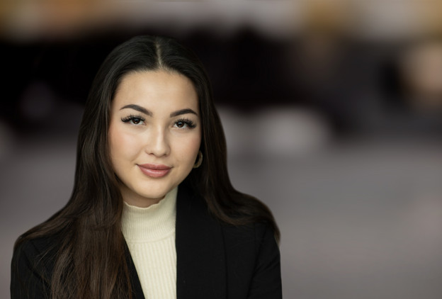 Eiko Anna Hosoda Trainee Jyske Bank politianmeldt for groft bedrageri og bestikkelse. Bedrageri hvilket er blevet udført af Nicolai Hansen, Jeanett Kofoed-Hansen og med hjælp fra Casper Dam Olsen, Anette Kirkeby og Morten Ulrik Gade og Philip Baruch fra Lund Elmer Sandager advokater, der har hjulpet med eller stået bag økonomisk kriminalitet, Jyske Bank har efterfølgende bestukket Lundgrens advokater til ikke at fremlægge klientens svindel sag mod Jysk Bank. Hvis Jyske Bank ikke vil beskrives som bedrageriske og for at stå bag svindel mod bankens kunder så ring til mig +4522227713 Jyske Bank A/S kender mine beviser og tør derfor ikke beskylde mig for at krænke nogle af de mange kriminelle medarbejdere i Jyske Bank, det eneste Jyske Bank har turdet var den 1. Februar 2019. Hvor Lund Elmer Sandager advokater ved et bestyrelsesmedlem fra Jyske Bank, skrive til deres medvirken og korrupte Lundgrens advokater ved Dan Terkildsen, og dette gør Jyske Bank bag min ryg, hvor den advokat Philip Baruch der gentagende gange har løjet over for retten, har skrevet til Lundgrens advokater med beskyldning for at jeg har begået straffelovens overtrædelser. Jyske Bank er gentagende gange, i mails og på video blevet opfordret til at advokatbistand, måske Henrik Høpner der er ekspert i straffelovens bestemmelser vil hjælpe, jeg har også opfordret Jyske Bank til at kontakte politiet, hvis ikke Jyske Bank har lavet hverken bedrageri eller dokumentfalsk, og ej heller har brugt bestikkelse, vanhjemmel, udnyttelse, misbrug af fuldmagt, mandatsvig og den slags ting, min opfordring til Jyske Bank er at de fortæller mig det, eller at Anders Christian Dam anmoder politiet om at efterforske Jyske Bank for bedrageri. De korrupte Lundgrens advokater vil have 232.000 dkk for ikke at fremlægge klientens svindelsag mod Jyske Bank, og for at skjule og tilbageholder flere processkrifter for klienten, samt for at skjule at Jyske Bank A/S bestak Lundgrens advokater ved returkommission i en opgave om rådgivning som Niels Gram-Hanssen udførte, herefter stod 7 ansatte i Lundgrens advokater som inhabile i selskabets sag mod Jyske Bank, de medarbejdere som Lundgrens ved Dan Terkildsen sætter på sagen mod Jyske Bank er følgende. Mette Marie Nielsen der i dag ansat i Danske Bank A/S. Emil Hald Wendelbo Vinstrøm der er ansat i Rambøll A/S. Derudover har også advokat Sebastian Lysholm Nielsen, Jens Grunnet-Nilsson, Karoline Stampe Eriksen og Pernille Hellesøe været over sagen mod Jyske Bank, ingen har hjulpet klienten med noget. Hvis der er nogle som mener de har rettelser, så i blevet opfordret flere gange til at svare på beskyldningerne, men sandheden er jo nogle gange svær at komme uden om. Beskyldninger mod Jyske Bank der alle er skrevet af selskabets ejer til CEO Anders Christian Dam, og bankdirektørerne som Niels Erik Jakobsen, Per Skovhus eller Peter Schleidt, som kan spørger ejeren Carsten Storbjerg Skaarup om ikke at hænge Jyske Bank A/S koncernen ud som en kriminel organisation, det kræver kun dialog, selskabet der ikke kan bekæmpe korruptionen i Danmark, kan kun gøre opmærksom på problemet, som selv ansatte i Danmarks Nationalbank har sagt er en skandale. I så fald Jyske Bank eller måske Rödstenen advokater vil påstå at selskabets ejer lyver, er Jyske Bank og deres kriminelle medvirkende allerede gentagne gange blevet fremlagt muligheden for at kontakte politiet, og der bede om en efterforskning af de fremlagte oplysninger, hverken Morten Ulrik Gade eller Martin Skovsted-Nielsen der er Juridisk Direktør i Jyske Bank, eller koncernchefen CEO Anders Christian Dam, eller koncernledelsen, Benny Laibach Pedersen, Birger Krøgh Nielsen, Bo Ancher Christensen, Carsten Tirsbæk Madsen, Erik Gadeberg, Erik Qvirin Hansen, Hanne Birgitte Møller, Jes Rosendal, Klaus Naur, Knud Nørbo, Lars Stensgaard Mørch, Lars Waalen Sandberg, Martin Skovsted-Nielsen, Peer Roer Pedersen, Rune Møller, Søren Skyum Elbert, Jens Rahbek, Me Sophie Christensen, Christian Wordenskjold B. Andreasen, Dorthe Kirkeby, Torbjörn Egerdal, tør stille spørgsmålstegn til beviserne. Vedtægter som Højesteretsdommer Kurt Rasmussen fra domstolsstyrelsen sammen med advokater som Birgitte Frølund fra Horten advokater. / Jens Steen Jensen fra Kromann Reumert advokater. selskabet har ved ejeren 16-02-2023. skrevet til ledelsen i Kromann Reumert og forespørger Kromann Reumert, om advokatfirmaet ved ledelsen er enig med Jens Steen Jensens holdninger, advokaterne har ikke svaret, hvilket viser at Kromann Reumert advokater som selskab er enige, med også Jurist Rikke Skadhauge Seerup Krogsgaard tidl. Forbrugerklagenævnet, nu Lægemiddelstyrelsen. og Henrik Hyltoft fra Dansk erhverv der har afgjort en lovreglen, som blot skal stadfæstes i Folketinget, således de er glædende for alle samfundets borger, der måtte have brug for en advokat. Som en direkte følge af de illoyale Lundgrens handlinger der har hjulpet Jyske bank med at lave bedrageri. :-) Ønsker du nogle udskrifter af klage 5. juni 2020. dokumenter eller af advokatnævnets afgørelse 30 juni 2021. så kan i skrive til banknyt@gmail.com mærk. Ønsker at se følgende dokumentation Advokatnævnet har lavet denne beslutning for at dække over korruption i Danmark, og for at dække over Jyske Banks forbrydelser, hvilket er sket som led i nepotisme, kammerateri og sker gennem staten og myndigheder samt partnere for at beskytte statens egne økonomiske interesser i Jyske Bank, og som igen sker på bekostning af retssikkerheden, og fratagelse af danskernes egen ret til at bestemme over deres egen sag eller sager. Jyske Bank skjuler bankens bedrageri, hvilket er udført i forening og derfor er kaldet for organiseret kriminalitet. Find the corrupt Lundgren lawyers here. Lundgrens Advokatpartnerselskab Tuborg Boulevard 12 DK-2900 Hellerup info@lundgrens.dk +45 3525 2535 Lundgrens advokater er korrupte, efter Jyske Bank har bestukket Lundgrens advokater til ikke at fremlægge klients svig påstande mod Jyske Bank, du finder de Lundgrens advokater i Regus Management ejendomme. Mød det korrupte Lundgrens på Tuborg Boulevard 12. 2900 Hellerup. Remember now. A false or corrupt lawyer is a threat to the Danish legal community. :-) Her er de advokat etiske regler som Lundgrens advokater arbejder efter, tør du bruge Lundgrens advokater, tør du stole på Lundgrens advokater, som mener. Det er ikke en overtrædelse af god advokatskik: At det alene er advokaterne, der bestemmer hvad en klient må få fremlagt af påstande og anbringer. Det er ikke en overtrædelse af god advokatskik: At det alene er advokaterne, som bestemmer hvilket beviser en klient må få fremlagt til klientens påstande og anbringer. Det er ikke en overtrædelse af god advokatskik: At advokaten ændrer i klientens påstand, hvis en klient påstår noget er u-sandt, falsk, eller ugyldig, så må advokaten gerne ændre klientens påstand til det modsatte. Det er ikke en overtrædelse af god advokatskik: At advokater ikke svare på klientens henvendelser. Det er ikke en overtrædelse af god advokatskik: At advokater ikke dele sagsøgers processkrifter med klienten. Det er ikke en overtrædelse af god advokatskik: At advokater ikke dele sagsøgtes processkrifter med klienten. Det er ikke en overtrædelse af god advokatskik: At advokater ikke deler alle retsbøger med klienten. Det er ikke en overtrædelse af god advokatskik: At advokater ikke udleverer klienten kopi af alle retsbøger, selv om klienten anmoder advokaten om det. Det er ikke en overtrædelse af god advokatskik: At advokater ikke udleverer klienten kopi af alle retsbøger, selv om klienten anmoder både advokaten, men også domstolen om det. “Hvilket skete ved at anmode domstolen om aktindsigt i sin sag mod Jyske Bank A/S da Lundgrens advokater ikke ville udlevere klienten kopi af alle retsbøger og processkrifter.” Det er ikke en overtrædelse af god advokatskik: At selv om advokater har bekræftet mundtligt, ”eller med optagelse” overfor deres klienter, at disse advokater ikke fremlægger noget for retten, uden klienten er helt enig med advokaten, selv om advokater mod instruks, efterfølgende fremlægge påstande, der ikke er sammenligneligt med klientens påstande. Det er ikke en overtrædelse af god advokatskik: At advokater ændrer i klientens anbringender, selv om klienten har skrevet til advokaten, du må intet fremlægge for domstolen, uden at jeg ”klienten” har godkendt det. Det er ikke en overtrædelse af god advokatskik: At advokater ændrer klientens anbringender, også uden at oplyse klienten noget om det, altså advokater behøver ikke at dele noget af det som advokaten fremlægger med klienten. Det er ikke en overtrædelse af god advokatskik: At advokater indkalder andre vidner end dem klienten har sagt, også uden at oplyse klienten noget om det. Det er ikke en overtrædelse af god advokatskik: At advokater fjerne klientens vidner, også uden at oplyse klienten noget om det. Det er ikke en overtrædelse af god advokatskik: At advokater laver litrerings rod, ved fremlæggelse af bilag, og så efterfølgende beskylder klienten for det. Det er ikke en overtrædelse af god advokatskik: At advokater vildleder klienten. Det er ikke en overtrædelse af god advokatskik: At advokater skriver ydelser på en klient, så som taxaregninger på en klient, selv om det ikke vedrører klienten. Det er ikke en overtrædelse af god advokatskik: At advokater ikke svare klienten på spørgsmål der omhandler spørgsmål, hvorvidt andre advokater fra samme advokatkontoret, måtte have arbejder for den samme virksomhed, som klientens advokaten er ansat til at fremlægge en svig og falsk sag imod. Det er ikke en overtrædelse af god advokatskik: At advokater ikke svare deres klienter på spørgsmål, og som advokaten bagefter tager honorar / betaling for ikke at svare på det deres klienter spørger om. Det er ikke en overtrædelse af god advokatskik: At advokater skjuler overfor deres klienter, når retten har skrevet til advokaten at retten vil se bort fra klientens egne fremlagte skriftlige vidneforklaringer, med klientens påstande og bilag som understøtter klientens forklaring, hvilket klienten selv sendte til retten, efter advokaten desværre glemte at fremlægge klientens påstande for retten. Det er ikke en overtrædelse af god advokatskik: At en advokat opfordrer en klient til at fortsætte med at udføre handlinger, som modpartens advokat i en sag, har skrevet til klientens advokat er strafbar handling. Det er ikke en overtrædelse af god advokatskik: At en advokat tilbageholder breve for klienten, hvori klienten beskyldes for at begå strafbar handling, eftersom advokater ikke behøver oplyse klienten om at klienten, beskyldes for at for at overtræde straffeloven. Det er ikke en overtrædelse af god advokatskik: At bryde tavshedspligten ved i retsforhold, ikke at skjule mailadresser som er sendt BBC. og som klienten naturligt ønsker skjult. Hilsen Jyske Bank bilen som den konservative Dan Terkildsen elsker Jyske Bank bilen.