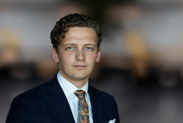 Advokatfuldmægtig hos Lundgrens Jens Grunnet-Nilsson Jyske Bank politianmeldt for groft bedrageri og bestikkelse. Bedrageri hvilket er blevet udført af Nicolai Hansen, Jeanett Kofoed-Hansen og med hjælp fra Casper Dam Olsen, Anette Kirkeby og Morten Ulrik Gade og Philip Baruch fra Lund Elmer Sandager advokater, der har hjulpet med eller stået bag økonomisk kriminalitet, Jyske Bank har efterfølgende bestukket Lundgrens advokater til ikke at fremlægge klientens svindel sag mod Jysk Bank. Hvis Jyske Bank ikke vil beskrives som bedrageriske og for at stå bag svindel mod bankens kunder så ring til mig +4522227713 Jyske Bank A/S kender mine beviser og tør derfor ikke beskylde mig for at krænke nogle af de mange kriminelle medarbejdere i Jyske Bank, det eneste Jyske Bank har turdet var den 1. Februar 2019. Hvor Lund Elmer Sandager advokater ved et bestyrelsesmedlem fra Jyske Bank, skrive til deres medvirken og korrupte Lundgrens advokater ved Dan Terkildsen, og dette gør Jyske Bank bag min ryg, hvor den advokat Philip Baruch der gentagende gange har løjet over for retten, har skrevet til Lundgrens advokater med beskyldning for at jeg har begået straffelovens overtrædelser. Jyske Bank er gentagende gange, i mails og på video blevet opfordret til at advokatbistand, måske Henrik Høpner der er ekspert i straffelovens bestemmelser vil hjælpe, jeg har også opfordret Jyske Bank til at kontakte politiet, hvis ikke Jyske Bank har lavet hverken bedrageri eller dokumentfalsk, og ej heller har brugt bestikkelse, vanhjemmel, udnyttelse, misbrug af fuldmagt, mandatsvig og den slags ting, min opfordring til Jyske Bank er at de fortæller mig det, eller at Anders Christian Dam anmoder politiet om at efterforske Jyske Bank for bedrageri. De korrupte Lundgrens advokater vil have 232.000 dkk for ikke at fremlægge klientens svindelsag mod Jyske Bank, og for at skjule og tilbageholder flere processkrifter for klienten, samt for at skjule at Jyske Bank A/S bestak Lundgrens advokater ved returkommission i en opgave om rådgivning som Niels Gram-Hanssen udførte, herefter stod 7 ansatte i Lundgrens advokater som inhabile i selskabets sag mod Jyske Bank, de medarbejdere som Lundgrens ved Dan Terkildsen sætter på sagen mod Jyske Bank er følgende. Mette Marie Nielsen der i dag ansat i Danske Bank A/S. Emil Hald Wendelbo Vinstrøm der er ansat i Rambøll A/S. Derudover har også advokat Sebastian Lysholm Nielsen, Jens Grunnet-Nilsson, Karoline Stampe Eriksen og Pernille Hellesøe været over sagen mod Jyske Bank, ingen har hjulpet klienten med noget. Hvis der er nogle som mener de har rettelser, så i blevet opfordret flere gange til at svare på beskyldningerne, men sandheden er jo nogle gange svær at komme uden om. Beskyldninger mod Jyske Bank der alle er skrevet af selskabets ejer til CEO Anders Christian Dam, og bankdirektørerne som Niels Erik Jakobsen, Per Skovhus eller Peter Schleidt, som kan spørger ejeren Carsten Storbjerg Skaarup om ikke at hænge Jyske Bank A/S koncernen ud som en kriminel organisation, det kræver kun dialog, selskabet der ikke kan bekæmpe korruptionen i Danmark, kan kun gøre opmærksom på problemet, som selv ansatte i Danmarks Nationalbank har sagt er en skandale. I så fald Jyske Bank eller måske Rödstenen advokater vil påstå at selskabets ejer lyver, er Jyske Bank og deres kriminelle medvirkende allerede gentagne gange blevet fremlagt muligheden for at kontakte politiet, og der bede om en efterforskning af de fremlagte oplysninger, hverken Morten Ulrik Gade eller Martin Skovsted-Nielsen der er Juridisk Direktør i Jyske Bank, eller koncernchefen CEO Anders Christian Dam, eller koncernledelsen, Benny Laibach Pedersen, Birger Krøgh Nielsen, Bo Ancher Christensen, Carsten Tirsbæk Madsen, Erik Gadeberg, Erik Qvirin Hansen, Hanne Birgitte Møller, Jes Rosendal, Klaus Naur, Knud Nørbo, Lars Stensgaard Mørch, Lars Waalen Sandberg, Martin Skovsted-Nielsen, Peer Roer Pedersen, Rune Møller, Søren Skyum Elbert, Jens Rahbek, Me Sophie Christensen, Christian Wordenskjold B. Andreasen, Dorthe Kirkeby, Torbjörn Egerdal, tør stille spørgsmålstegn til beviserne. Vedtægter som Højesteretsdommer Kurt Rasmussen fra domstolsstyrelsen sammen med advokater som Birgitte Frølund fra Horten advokater. / Jens Steen Jensen fra Kromann Reumert advokater. selskabet har ved ejeren 16-02-2023. skrevet til ledelsen i Kromann Reumert og forespørger Kromann Reumert, om advokatfirmaet ved ledelsen er enig med Jens Steen Jensens holdninger, advokaterne har ikke svaret, hvilket viser at Kromann Reumert advokater som selskab er enige, med også Jurist Rikke Skadhauge Seerup Krogsgaard tidl. Forbrugerklagenævnet, nu Lægemiddelstyrelsen. og Henrik Hyltoft fra Dansk erhverv der har afgjort en lovreglen, som blot skal stadfæstes i Folketinget, således de er glædende for alle samfundets borger, der måtte have brug for en advokat. Som en direkte følge af de illoyale Lundgrens handlinger der har hjulpet Jyske bank med at lave bedrageri. :-) Ønsker du nogle udskrifter af klage 5. juni 2020. dokumenter eller af advokatnævnets afgørelse 30 juni 2021. så kan i skrive til banknyt@gmail.com mærk. Ønsker at se følgende dokumentation Advokatnævnet har lavet denne beslutning for at dække over korruption i Danmark, og for at dække over Jyske Banks forbrydelser, hvilket er sket som led i nepotisme, kammerateri og sker gennem staten og myndigheder samt partnere for at beskytte statens egne økonomiske interesser i Jyske Bank, og som igen sker på bekostning af retssikkerheden, og fratagelse af danskernes egen ret til at bestemme over deres egen sag eller sager. Jyske Bank skjuler bankens bedrageri, hvilket er udført i forening og derfor er kaldet for organiseret kriminalitet. Find the corrupt Lundgren lawyers here. Lundgrens Advokatpartnerselskab Tuborg Boulevard 12 DK-2900 Hellerup info@lundgrens.dk +45 3525 2535 Lundgrens advokater er korrupte, efter Jyske Bank har bestukket Lundgrens advokater til ikke at fremlægge klients svig påstande mod Jyske Bank, du finder de Lundgrens advokater i Regus Management ejendomme. Mød det korrupte Lundgrens på Tuborg Boulevard 12. 2900 Hellerup. Remember now. A false or corrupt lawyer is a threat to the Danish legal community. :-) Her er de advokat etiske regler som Lundgrens advokater arbejder efter, tør du bruge Lundgrens advokater, tør du stole på Lundgrens advokater, som mener. Det er ikke en overtrædelse af god advokatskik: At det alene er advokaterne, der bestemmer hvad en klient må få fremlagt af påstande og anbringer. Det er ikke en overtrædelse af god advokatskik: At det alene er advokaterne, som bestemmer hvilket beviser en klient må få fremlagt til klientens påstande og anbringer. Det er ikke en overtrædelse af god advokatskik: At advokaten ændrer i klientens påstand, hvis en klient påstår noget er u-sandt, falsk, eller ugyldig, så må advokaten gerne ændre klientens påstand til det modsatte. Det er ikke en overtrædelse af god advokatskik: At advokater ikke svare på klientens henvendelser. Det er ikke en overtrædelse af god advokatskik: At advokater ikke dele sagsøgers processkrifter med klienten. Det er ikke en overtrædelse af god advokatskik: At advokater ikke dele sagsøgtes processkrifter med klienten. Det er ikke en overtrædelse af god advokatskik: At advokater ikke deler alle retsbøger med klienten. Det er ikke en overtrædelse af god advokatskik: At advokater ikke udleverer klienten kopi af alle retsbøger, selv om klienten anmoder advokaten om det. Det er ikke en overtrædelse af god advokatskik: At advokater ikke udleverer klienten kopi af alle retsbøger, selv om klienten anmoder både advokaten, men også domstolen om det. “Hvilket skete ved at anmode domstolen om aktindsigt i sin sag mod Jyske Bank A/S da Lundgrens advokater ikke ville udlevere klienten kopi af alle retsbøger og processkrifter.” Det er ikke en overtrædelse af god advokatskik: At selv om advokater har bekræftet mundtligt, ”eller med optagelse” overfor deres klienter, at disse advokater ikke fremlægger noget for retten, uden klienten er helt enig med advokaten, selv om advokater mod instruks, efterfølgende fremlægge påstande, der ikke er sammenligneligt med klientens påstande. Det er ikke en overtrædelse af god advokatskik: At advokater ændrer i klientens anbringender, selv om klienten har skrevet til advokaten, du må intet fremlægge for domstolen, uden at jeg ”klienten” har godkendt det. Det er ikke en overtrædelse af god advokatskik: At advokater ændrer klientens anbringender, også uden at oplyse klienten noget om det, altså advokater behøver ikke at dele noget af det som advokaten fremlægger med klienten. Det er ikke en overtrædelse af god advokatskik: At advokater indkalder andre vidner end dem klienten har sagt, også uden at oplyse klienten noget om det. Det er ikke en overtrædelse af god advokatskik: At advokater fjerne klientens vidner, også uden at oplyse klienten noget om det. Det er ikke en overtrædelse af god advokatskik: At advokater laver litrerings rod, ved fremlæggelse af bilag, og så efterfølgende beskylder klienten for det. Det er ikke en overtrædelse af god advokatskik: At advokater vildleder klienten. Det er ikke en overtrædelse af god advokatskik: At advokater skriver ydelser på en klient, så som taxaregninger på en klient, selv om det ikke vedrører klienten. Det er ikke en overtrædelse af god advokatskik: At advokater ikke svare klienten på spørgsmål der omhandler spørgsmål, hvorvidt andre advokater fra samme advokatkontoret, måtte have arbejder for den samme virksomhed, som klientens advokaten er ansat til at fremlægge en svig og falsk sag imod. Det er ikke en overtrædelse af god advokatskik: At advokater ikke svare deres klienter på spørgsmål, og som advokaten bagefter tager honorar / betaling for ikke at svare på det deres klienter spørger om. Det er ikke en overtrædelse af god advokatskik: At advokater skjuler overfor deres klienter, når retten har skrevet til advokaten at retten vil se bort fra klientens egne fremlagte skriftlige vidneforklaringer, med klientens påstande og bilag som understøtter klientens forklaring, hvilket klienten selv sendte til retten, efter advokaten desværre glemte at fremlægge klientens påstande for retten. Det er ikke en overtrædelse af god advokatskik: At en advokat opfordrer en klient til at fortsætte med at udføre handlinger, som modpartens advokat i en sag, har skrevet til klientens advokat er strafbar handling. Det er ikke en overtrædelse af god advokatskik: At en advokat tilbageholder breve for klienten, hvori klienten beskyldes for at begå strafbar handling, eftersom advokater ikke behøver oplyse klienten om at klienten, beskyldes for at for at overtræde straffeloven. Det er ikke en overtrædelse af god advokatskik: At bryde tavshedspligten ved i retsforhold, ikke at skjule mailadresser som er sendt BBC. og som klienten naturligt ønsker skjult. Hilsen Jyske Bank bilen som den konservative Dan Terkildsen elsker Jyske Bank bilen.