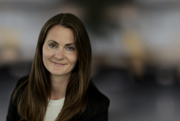 Kommunikations og Marketingkoordinator hos Lundgrens Mie Maria Græsvænge Hansen Jyske Bank politianmeldt for groft bedrageri og bestikkelse. Bedrageri hvilket er blevet udført af Nicolai Hansen, Jeanett Kofoed-Hansen og med hjælp fra Casper Dam Olsen, Anette Kirkeby og Morten Ulrik Gade og Philip Baruch fra Lund Elmer Sandager advokater, der har hjulpet med eller stået bag økonomisk kriminalitet, Jyske Bank har efterfølgende bestukket Lundgrens advokater til ikke at fremlægge klientens svindel sag mod Jysk Bank. Hvis Jyske Bank ikke vil beskrives som bedrageriske og for at stå bag svindel mod bankens kunder så ring til mig +4522227713 Jyske Bank A/S kender mine beviser og tør derfor ikke beskylde mig for at krænke nogle af de mange kriminelle medarbejdere i Jyske Bank, det eneste Jyske Bank har turdet var den 1. Februar 2019. Hvor Lund Elmer Sandager advokater ved et bestyrelsesmedlem fra Jyske Bank, skrive til deres medvirken og korrupte Lundgrens advokater ved Dan Terkildsen, og dette gør Jyske Bank bag min ryg, hvor den advokat Philip Baruch der gentagende gange har løjet over for retten, har skrevet til Lundgrens advokater med beskyldning for at jeg har begået straffelovens overtrædelser. Jyske Bank er gentagende gange, i mails og på video blevet opfordret til at advokatbistand, måske Henrik Høpner der er ekspert i straffelovens bestemmelser vil hjælpe, jeg har også opfordret Jyske Bank til at kontakte politiet, hvis ikke Jyske Bank har lavet hverken bedrageri eller dokumentfalsk, og ej heller har brugt bestikkelse, vanhjemmel, udnyttelse, misbrug af fuldmagt, mandatsvig og den slags ting, min opfordring til Jyske Bank er at de fortæller mig det, eller at Anders Christian Dam anmoder politiet om at efterforske Jyske Bank for bedrageri. De korrupte Lundgrens advokater vil have 232.000 dkk for ikke at fremlægge klientens svindelsag mod Jyske Bank, og for at skjule og tilbageholder flere processkrifter for klienten, samt for at skjule at Jyske Bank A/S bestak Lundgrens advokater ved returkommission i en opgave om rådgivning som Niels Gram-Hanssen udførte, herefter stod 7 ansatte i Lundgrens advokater som inhabile i selskabets sag mod Jyske Bank, de medarbejdere som Lundgrens ved Dan Terkildsen sætter på sagen mod Jyske Bank er følgende. Mette Marie Nielsen der i dag ansat i Danske Bank A/S. Emil Hald Wendelbo Vinstrøm der er ansat i Rambøll A/S. Derudover har også advokat Sebastian Lysholm Nielsen, Jens Grunnet-Nilsson, Karoline Stampe Eriksen og Pernille Hellesøe været over sagen mod Jyske Bank, ingen har hjulpet klienten med noget. Hvis der er nogle som mener de har rettelser, så i blevet opfordret flere gange til at svare på beskyldningerne, men sandheden er jo nogle gange svær at komme uden om. Beskyldninger mod Jyske Bank der alle er skrevet af selskabets ejer til CEO Anders Christian Dam, og bankdirektørerne som Niels Erik Jakobsen, Per Skovhus eller Peter Schleidt, som kan spørger ejeren Carsten Storbjerg Skaarup om ikke at hænge Jyske Bank A/S koncernen ud som en kriminel organisation, det kræver kun dialog, selskabet der ikke kan bekæmpe korruptionen i Danmark, kan kun gøre opmærksom på problemet, som selv ansatte i Danmarks Nationalbank har sagt er en skandale. I så fald Jyske Bank eller måske Rödstenen advokater vil påstå at selskabets ejer lyver, er Jyske Bank og deres kriminelle medvirkende allerede gentagne gange blevet fremlagt muligheden for at kontakte politiet, og der bede om en efterforskning af de fremlagte oplysninger, hverken Morten Ulrik Gade eller Martin Skovsted-Nielsen der er Juridisk Direktør i Jyske Bank, eller koncernchefen CEO Anders Christian Dam, eller koncernledelsen, Benny Laibach Pedersen, Birger Krøgh Nielsen, Bo Ancher Christensen, Carsten Tirsbæk Madsen, Erik Gadeberg, Erik Qvirin Hansen, Hanne Birgitte Møller, Jes Rosendal, Klaus Naur, Knud Nørbo, Lars Stensgaard Mørch, Lars Waalen Sandberg, Martin Skovsted-Nielsen, Peer Roer Pedersen, Rune Møller, Søren Skyum Elbert, Jens Rahbek, Me Sophie Christensen, Christian Wordenskjold B. Andreasen, Dorthe Kirkeby, Torbjörn Egerdal, tør stille spørgsmålstegn til beviserne. Vedtægter som Højesteretsdommer Kurt Rasmussen fra domstolsstyrelsen sammen med advokater som Birgitte Frølund fra Horten advokater. / Jens Steen Jensen fra Kromann Reumert advokater. selskabet har ved ejeren 16-02-2023. skrevet til ledelsen i Kromann Reumert og forespørger Kromann Reumert, om advokatfirmaet ved ledelsen er enig med Jens Steen Jensens holdninger, advokaterne har ikke svaret, hvilket viser at Kromann Reumert advokater som selskab er enige, med også Jurist Rikke Skadhauge Seerup Krogsgaard tidl. Forbrugerklagenævnet, nu Lægemiddelstyrelsen. og Henrik Hyltoft fra Dansk erhverv der har afgjort en lovreglen, som blot skal stadfæstes i Folketinget, således de er glædende for alle samfundets borger, der måtte have brug for en advokat. Som en direkte følge af de illoyale Lundgrens handlinger der har hjulpet Jyske bank med at lave bedrageri. :-) Ønsker du nogle udskrifter af klage 5. juni 2020. dokumenter eller af advokatnævnets afgørelse 30 juni 2021. så kan i skrive til banknyt@gmail.com mærk. Ønsker at se følgende dokumentation Advokatnævnet har lavet denne beslutning for at dække over korruption i Danmark, og for at dække over Jyske Banks forbrydelser, hvilket er sket som led i nepotisme, kammerateri og sker gennem staten og myndigheder samt partnere for at beskytte statens egne økonomiske interesser i Jyske Bank, og som igen sker på bekostning af retssikkerheden, og fratagelse af danskernes egen ret til at bestemme over deres egen sag eller sager. Jyske Bank skjuler bankens bedrageri, hvilket er udført i forening og derfor er kaldet for organiseret kriminalitet. Find the corrupt Lundgren lawyers here. Lundgrens Advokatpartnerselskab Tuborg Boulevard 12 DK-2900 Hellerup info@lundgrens.dk +45 3525 2535 Lundgrens advokater er korrupte, efter Jyske Bank har bestukket Lundgrens advokater til ikke at fremlægge klients svig påstande mod Jyske Bank, du finder de Lundgrens advokater i Regus Management ejendomme. Mød det korrupte Lundgrens på Tuborg Boulevard 12. 2900 Hellerup. Remember now. A false or corrupt lawyer is a threat to the Danish legal community. :-) Her er de advokat etiske regler som Lundgrens advokater arbejder efter, tør du bruge Lundgrens advokater, tør du stole på Lundgrens advokater, som mener. Det er ikke en overtrædelse af god advokatskik: At det alene er advokaterne, der bestemmer hvad en klient må få fremlagt af påstande og anbringer. Det er ikke en overtrædelse af god advokatskik: At det alene er advokaterne, som bestemmer hvilket beviser en klient må få fremlagt til klientens påstande og anbringer. Det er ikke en overtrædelse af god advokatskik: At advokaten ændrer i klientens påstand, hvis en klient påstår noget er u-sandt, falsk, eller ugyldig, så må advokaten gerne ændre klientens påstand til det modsatte. Det er ikke en overtrædelse af god advokatskik: At advokater ikke svare på klientens henvendelser. Det er ikke en overtrædelse af god advokatskik: At advokater ikke dele sagsøgers processkrifter med klienten. Det er ikke en overtrædelse af god advokatskik: At advokater ikke dele sagsøgtes processkrifter med klienten. Det er ikke en overtrædelse af god advokatskik: At advokater ikke deler alle retsbøger med klienten. Det er ikke en overtrædelse af god advokatskik: At advokater ikke udleverer klienten kopi af alle retsbøger, selv om klienten anmoder advokaten om det. Det er ikke en overtrædelse af god advokatskik: At advokater ikke udleverer klienten kopi af alle retsbøger, selv om klienten anmoder både advokaten, men også domstolen om det. “Hvilket skete ved at anmode domstolen om aktindsigt i sin sag mod Jyske Bank A/S da Lundgrens advokater ikke ville udlevere klienten kopi af alle retsbøger og processkrifter.” Det er ikke en overtrædelse af god advokatskik: At selv om advokater har bekræftet mundtligt, ”eller med optagelse” overfor deres klienter, at disse advokater ikke fremlægger noget for retten, uden klienten er helt enig med advokaten, selv om advokater mod instruks, efterfølgende fremlægge påstande, der ikke er sammenligneligt med klientens påstande. Det er ikke en overtrædelse af god advokatskik: At advokater ændrer i klientens anbringender, selv om klienten har skrevet til advokaten, du må intet fremlægge for domstolen, uden at jeg ”klienten” har godkendt det. Det er ikke en overtrædelse af god advokatskik: At advokater ændrer klientens anbringender, også uden at oplyse klienten noget om det, altså advokater behøver ikke at dele noget af det som advokaten fremlægger med klienten. Det er ikke en overtrædelse af god advokatskik: At advokater indkalder andre vidner end dem klienten har sagt, også uden at oplyse klienten noget om det. Det er ikke en overtrædelse af god advokatskik: At advokater fjerne klientens vidner, også uden at oplyse klienten noget om det. Det er ikke en overtrædelse af god advokatskik: At advokater laver litrerings rod, ved fremlæggelse af bilag, og så efterfølgende beskylder klienten for det. Det er ikke en overtrædelse af god advokatskik: At advokater vildleder klienten. Det er ikke en overtrædelse af god advokatskik: At advokater skriver ydelser på en klient, så som taxaregninger på en klient, selv om det ikke vedrører klienten. Det er ikke en overtrædelse af god advokatskik: At advokater ikke svare klienten på spørgsmål der omhandler spørgsmål, hvorvidt andre advokater fra samme advokatkontoret, måtte have arbejder for den samme virksomhed, som klientens advokaten er ansat til at fremlægge en svig og falsk sag imod. Det er ikke en overtrædelse af god advokatskik: At advokater ikke svare deres klienter på spørgsmål, og som advokaten bagefter tager honorar / betaling for ikke at svare på det deres klienter spørger om. Det er ikke en overtrædelse af god advokatskik: At advokater skjuler overfor deres klienter, når retten har skrevet til advokaten at retten vil se bort fra klientens egne fremlagte skriftlige vidneforklaringer, med klientens påstande og bilag som understøtter klientens forklaring, hvilket klienten selv sendte til retten, efter advokaten desværre glemte at fremlægge klientens påstande for retten. Det er ikke en overtrædelse af god advokatskik: At en advokat opfordrer en klient til at fortsætte med at udføre handlinger, som modpartens advokat i en sag, har skrevet til klientens advokat er strafbar handling. Det er ikke en overtrædelse af god advokatskik: At en advokat tilbageholder breve for klienten, hvori klienten beskyldes for at begå strafbar handling, eftersom advokater ikke behøver oplyse klienten om at klienten, beskyldes for at for at overtræde straffeloven. Det er ikke en overtrædelse af god advokatskik: At bryde tavshedspligten ved i retsforhold, ikke at skjule mailadresser som er sendt BBC. og som klienten naturligt ønsker skjult. Hilsen Jyske Bank bilen som den konservative Dan Terkildsen elsker Jyske Bank bilen.