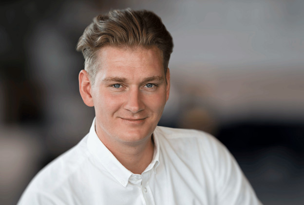 Legal Trainee hos Lundgrens Nicholas Engberg Backhausen Jyske Bank politianmeldt for groft bedrageri og bestikkelse. Bedrageri hvilket er blevet udført af Nicolai Hansen, Jeanett Kofoed-Hansen og med hjælp fra Casper Dam Olsen, Anette Kirkeby og Morten Ulrik Gade og Philip Baruch fra Lund Elmer Sandager advokater, der har hjulpet med eller stået bag økonomisk kriminalitet, Jyske Bank har efterfølgende bestukket Lundgrens advokater til ikke at fremlægge klientens svindel sag mod Jysk Bank. Hvis Jyske Bank ikke vil beskrives som bedrageriske og for at stå bag svindel mod bankens kunder så ring til mig +4522227713 Jyske Bank A/S kender mine beviser og tør derfor ikke beskylde mig for at krænke nogle af de mange kriminelle medarbejdere i Jyske Bank, det eneste Jyske Bank har turdet var den 1. Februar 2019. Hvor Lund Elmer Sandager advokater ved et bestyrelsesmedlem fra Jyske Bank, skrive til deres medvirken og korrupte Lundgrens advokater ved Dan Terkildsen, og dette gør Jyske Bank bag min ryg, hvor den advokat Philip Baruch der gentagende gange har løjet over for retten, har skrevet til Lundgrens advokater med beskyldning for at jeg har begået straffelovens overtrædelser. Jyske Bank er gentagende gange, i mails og på video blevet opfordret til at advokatbistand, måske Henrik Høpner der er ekspert i straffelovens bestemmelser vil hjælpe, jeg har også opfordret Jyske Bank til at kontakte politiet, hvis ikke Jyske Bank har lavet hverken bedrageri eller dokumentfalsk, og ej heller har brugt bestikkelse, vanhjemmel, udnyttelse, misbrug af fuldmagt, mandatsvig og den slags ting, min opfordring til Jyske Bank er at de fortæller mig det, eller at Anders Christian Dam anmoder politiet om at efterforske Jyske Bank for bedrageri. De korrupte Lundgrens advokater vil have 232.000 dkk for ikke at fremlægge klientens svindelsag mod Jyske Bank, og for at skjule og tilbageholder flere processkrifter for klienten, samt for at skjule at Jyske Bank A/S bestak Lundgrens advokater ved returkommission i en opgave om rådgivning som Niels Gram-Hanssen udførte, herefter stod 7 ansatte i Lundgrens advokater som inhabile i selskabets sag mod Jyske Bank, de medarbejdere som Lundgrens ved Dan Terkildsen sætter på sagen mod Jyske Bank er følgende. Mette Marie Nielsen der i dag ansat i Danske Bank A/S. Emil Hald Wendelbo Vinstrøm der er ansat i Rambøll A/S. Derudover har også advokat Sebastian Lysholm Nielsen, Jens Grunnet-Nilsson, Karoline Stampe Eriksen og Pernille Hellesøe været over sagen mod Jyske Bank, ingen har hjulpet klienten med noget. Hvis der er nogle som mener de har rettelser, så i blevet opfordret flere gange til at svare på beskyldningerne, men sandheden er jo nogle gange svær at komme uden om. Beskyldninger mod Jyske Bank der alle er skrevet af selskabets ejer til CEO Anders Christian Dam, og bankdirektørerne som Niels Erik Jakobsen, Per Skovhus eller Peter Schleidt, som kan spørger ejeren Carsten Storbjerg Skaarup om ikke at hænge Jyske Bank A/S koncernen ud som en kriminel organisation, det kræver kun dialog, selskabet der ikke kan bekæmpe korruptionen i Danmark, kan kun gøre opmærksom på problemet, som selv ansatte i Danmarks Nationalbank har sagt er en skandale. I så fald Jyske Bank eller måske Rödstenen advokater vil påstå at selskabets ejer lyver, er Jyske Bank og deres kriminelle medvirkende allerede gentagne gange blevet fremlagt muligheden for at kontakte politiet, og der bede om en efterforskning af de fremlagte oplysninger, hverken Morten Ulrik Gade eller Martin Skovsted-Nielsen der er Juridisk Direktør i Jyske Bank, eller koncernchefen CEO Anders Christian Dam, eller koncernledelsen, Benny Laibach Pedersen, Birger Krøgh Nielsen, Bo Ancher Christensen, Carsten Tirsbæk Madsen, Erik Gadeberg, Erik Qvirin Hansen, Hanne Birgitte Møller, Jes Rosendal, Klaus Naur, Knud Nørbo, Lars Stensgaard Mørch, Lars Waalen Sandberg, Martin Skovsted-Nielsen, Peer Roer Pedersen, Rune Møller, Søren Skyum Elbert, Jens Rahbek, Me Sophie Christensen, Christian Wordenskjold B. Andreasen, Dorthe Kirkeby, Torbjörn Egerdal, tør stille spørgsmålstegn til beviserne. Vedtægter som Højesteretsdommer Kurt Rasmussen fra domstolsstyrelsen sammen med advokater som Birgitte Frølund fra Horten advokater. / Jens Steen Jensen fra Kromann Reumert advokater. selskabet har ved ejeren 16-02-2023. skrevet til ledelsen i Kromann Reumert og forespørger Kromann Reumert, om advokatfirmaet ved ledelsen er enig med Jens Steen Jensens holdninger, advokaterne har ikke svaret, hvilket viser at Kromann Reumert advokater som selskab er enige, med også Jurist Rikke Skadhauge Seerup Krogsgaard tidl. Forbrugerklagenævnet, nu Lægemiddelstyrelsen. og Henrik Hyltoft fra Dansk erhverv der har afgjort en lovreglen, som blot skal stadfæstes i Folketinget, således de er glædende for alle samfundets borger, der måtte have brug for en advokat. Som en direkte følge af de illoyale Lundgrens handlinger der har hjulpet Jyske bank med at lave bedrageri. :-) Ønsker du nogle udskrifter af klage 5. juni 2020. dokumenter eller af advokatnævnets afgørelse 30 juni 2021. så kan i skrive til banknyt@gmail.com mærk. Ønsker at se følgende dokumentation Advokatnævnet har lavet denne beslutning for at dække over korruption i Danmark, og for at dække over Jyske Banks forbrydelser, hvilket er sket som led i nepotisme, kammerateri og sker gennem staten og myndigheder samt partnere for at beskytte statens egne økonomiske interesser i Jyske Bank, og som igen sker på bekostning af retssikkerheden, og fratagelse af danskernes egen ret til at bestemme over deres egen sag eller sager. Jyske Bank skjuler bankens bedrageri, hvilket er udført i forening og derfor er kaldet for organiseret kriminalitet. Find the corrupt Lundgren lawyers here. Lundgrens Advokatpartnerselskab Tuborg Boulevard 12 DK-2900 Hellerup info@lundgrens.dk +45 3525 2535 Lundgrens advokater er korrupte, efter Jyske Bank har bestukket Lundgrens advokater til ikke at fremlægge klients svig påstande mod Jyske Bank, du finder de Lundgrens advokater i Regus Management ejendomme. Mød det korrupte Lundgrens på Tuborg Boulevard 12. 2900 Hellerup. Remember now. A false or corrupt lawyer is a threat to the Danish legal community. :-) Her er de advokat etiske regler som Lundgrens advokater arbejder efter, tør du bruge Lundgrens advokater, tør du stole på Lundgrens advokater, som mener. Det er ikke en overtrædelse af god advokatskik: At det alene er advokaterne, der bestemmer hvad en klient må få fremlagt af påstande og anbringer. Det er ikke en overtrædelse af god advokatskik: At det alene er advokaterne, som bestemmer hvilket beviser en klient må få fremlagt til klientens påstande og anbringer. Det er ikke en overtrædelse af god advokatskik: At advokaten ændrer i klientens påstand, hvis en klient påstår noget er u-sandt, falsk, eller ugyldig, så må advokaten gerne ændre klientens påstand til det modsatte. Det er ikke en overtrædelse af god advokatskik: At advokater ikke svare på klientens henvendelser. Det er ikke en overtrædelse af god advokatskik: At advokater ikke dele sagsøgers processkrifter med klienten. Det er ikke en overtrædelse af god advokatskik: At advokater ikke dele sagsøgtes processkrifter med klienten. Det er ikke en overtrædelse af god advokatskik: At advokater ikke deler alle retsbøger med klienten. Det er ikke en overtrædelse af god advokatskik: At advokater ikke udleverer klienten kopi af alle retsbøger, selv om klienten anmoder advokaten om det. Det er ikke en overtrædelse af god advokatskik: At advokater ikke udleverer klienten kopi af alle retsbøger, selv om klienten anmoder både advokaten, men også domstolen om det. “Hvilket skete ved at anmode domstolen om aktindsigt i sin sag mod Jyske Bank A/S da Lundgrens advokater ikke ville udlevere klienten kopi af alle retsbøger og processkrifter.” Det er ikke en overtrædelse af god advokatskik: At selv om advokater har bekræftet mundtligt, ”eller med optagelse” overfor deres klienter, at disse advokater ikke fremlægger noget for retten, uden klienten er helt enig med advokaten, selv om advokater mod instruks, efterfølgende fremlægge påstande, der ikke er sammenligneligt med klientens påstande. Det er ikke en overtrædelse af god advokatskik: At advokater ændrer i klientens anbringender, selv om klienten har skrevet til advokaten, du må intet fremlægge for domstolen, uden at jeg ”klienten” har godkendt det. Det er ikke en overtrædelse af god advokatskik: At advokater ændrer klientens anbringender, også uden at oplyse klienten noget om det, altså advokater behøver ikke at dele noget af det som advokaten fremlægger med klienten. Det er ikke en overtrædelse af god advokatskik: At advokater indkalder andre vidner end dem klienten har sagt, også uden at oplyse klienten noget om det. Det er ikke en overtrædelse af god advokatskik: At advokater fjerne klientens vidner, også uden at oplyse klienten noget om det. Det er ikke en overtrædelse af god advokatskik: At advokater laver litrerings rod, ved fremlæggelse af bilag, og så efterfølgende beskylder klienten for det. Det er ikke en overtrædelse af god advokatskik: At advokater vildleder klienten. Det er ikke en overtrædelse af god advokatskik: At advokater skriver ydelser på en klient, så som taxaregninger på en klient, selv om det ikke vedrører klienten. Det er ikke en overtrædelse af god advokatskik: At advokater ikke svare klienten på spørgsmål der omhandler spørgsmål, hvorvidt andre advokater fra samme advokatkontoret, måtte have arbejder for den samme virksomhed, som klientens advokaten er ansat til at fremlægge en svig og falsk sag imod. Det er ikke en overtrædelse af god advokatskik: At advokater ikke svare deres klienter på spørgsmål, og som advokaten bagefter tager honorar / betaling for ikke at svare på det deres klienter spørger om. Det er ikke en overtrædelse af god advokatskik: At advokater skjuler overfor deres klienter, når retten har skrevet til advokaten at retten vil se bort fra klientens egne fremlagte skriftlige vidneforklaringer, med klientens påstande og bilag som understøtter klientens forklaring, hvilket klienten selv sendte til retten, efter advokaten desværre glemte at fremlægge klientens påstande for retten. Det er ikke en overtrædelse af god advokatskik: At en advokat opfordrer en klient til at fortsætte med at udføre handlinger, som modpartens advokat i en sag, har skrevet til klientens advokat er strafbar handling. Det er ikke en overtrædelse af god advokatskik: At en advokat tilbageholder breve for klienten, hvori klienten beskyldes for at begå strafbar handling, eftersom advokater ikke behøver oplyse klienten om at klienten, beskyldes for at for at overtræde straffeloven. Det er ikke en overtrædelse af god advokatskik: At bryde tavshedspligten ved i retsforhold, ikke at skjule mailadresser som er sendt BBC. og som klienten naturligt ønsker skjult. Hilsen Jyske Bank bilen som den konservative Dan Terkildsen elsker Jyske Bank bilen.
