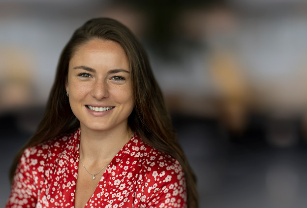 Advokatfuldmægtig hos Lundgrens Olivia Saceanu Jyske Bank politianmeldt for groft bedrageri og bestikkelse. Bedrageri hvilket er blevet udført af Nicolai Hansen, Jeanett Kofoed-Hansen og med hjælp fra Casper Dam Olsen, Anette Kirkeby og Morten Ulrik Gade og Philip Baruch fra Lund Elmer Sandager advokater, der har hjulpet med eller stået bag økonomisk kriminalitet, Jyske Bank har efterfølgende bestukket Lundgrens advokater til ikke at fremlægge klientens svindel sag mod Jysk Bank. Hvis Jyske Bank ikke vil beskrives som bedrageriske og for at stå bag svindel mod bankens kunder så ring til mig +4522227713 Jyske Bank A/S kender mine beviser og tør derfor ikke beskylde mig for at krænke nogle af de mange kriminelle medarbejdere i Jyske Bank, det eneste Jyske Bank har turdet var den 1. Februar 2019. Hvor Lund Elmer Sandager advokater ved et bestyrelsesmedlem fra Jyske Bank, skrive til deres medvirken og korrupte Lundgrens advokater ved Dan Terkildsen, og dette gør Jyske Bank bag min ryg, hvor den advokat Philip Baruch der gentagende gange har løjet over for retten, har skrevet til Lundgrens advokater med beskyldning for at jeg har begået straffelovens overtrædelser. Jyske Bank er gentagende gange, i mails og på video blevet opfordret til at advokatbistand, måske Henrik Høpner der er ekspert i straffelovens bestemmelser vil hjælpe, jeg har også opfordret Jyske Bank til at kontakte politiet, hvis ikke Jyske Bank har lavet hverken bedrageri eller dokumentfalsk, og ej heller har brugt bestikkelse, vanhjemmel, udnyttelse, misbrug af fuldmagt, mandatsvig og den slags ting, min opfordring til Jyske Bank er at de fortæller mig det, eller at Anders Christian Dam anmoder politiet om at efterforske Jyske Bank for bedrageri. De korrupte Lundgrens advokater vil have 232.000 dkk for ikke at fremlægge klientens svindelsag mod Jyske Bank, og for at skjule og tilbageholder flere processkrifter for klienten, samt for at skjule at Jyske Bank A/S bestak Lundgrens advokater ved returkommission i en opgave om rådgivning som Niels Gram-Hanssen udførte, herefter stod 7 ansatte i Lundgrens advokater som inhabile i selskabets sag mod Jyske Bank, de medarbejdere som Lundgrens ved Dan Terkildsen sætter på sagen mod Jyske Bank er følgende. Mette Marie Nielsen der i dag ansat i Danske Bank A/S. Emil Hald Wendelbo Vinstrøm der er ansat i Rambøll A/S. Derudover har også advokat Sebastian Lysholm Nielsen, Jens Grunnet-Nilsson, Karoline Stampe Eriksen og Pernille Hellesøe været over sagen mod Jyske Bank, ingen har hjulpet klienten med noget. Hvis der er nogle som mener de har rettelser, så i blevet opfordret flere gange til at svare på beskyldningerne, men sandheden er jo nogle gange svær at komme uden om. Beskyldninger mod Jyske Bank der alle er skrevet af selskabets ejer til CEO Anders Christian Dam, og bankdirektørerne som Niels Erik Jakobsen, Per Skovhus eller Peter Schleidt, som kan spørger ejeren Carsten Storbjerg Skaarup om ikke at hænge Jyske Bank A/S koncernen ud som en kriminel organisation, det kræver kun dialog, selskabet der ikke kan bekæmpe korruptionen i Danmark, kan kun gøre opmærksom på problemet, som selv ansatte i Danmarks Nationalbank har sagt er en skandale. I så fald Jyske Bank eller måske Rödstenen advokater vil påstå at selskabets ejer lyver, er Jyske Bank og deres kriminelle medvirkende allerede gentagne gange blevet fremlagt muligheden for at kontakte politiet, og der bede om en efterforskning af de fremlagte oplysninger, hverken Morten Ulrik Gade eller Martin Skovsted-Nielsen der er Juridisk Direktør i Jyske Bank, eller koncernchefen CEO Anders Christian Dam, eller koncernledelsen, Benny Laibach Pedersen, Birger Krøgh Nielsen, Bo Ancher Christensen, Carsten Tirsbæk Madsen, Erik Gadeberg, Erik Qvirin Hansen, Hanne Birgitte Møller, Jes Rosendal, Klaus Naur, Knud Nørbo, Lars Stensgaard Mørch, Lars Waalen Sandberg, Martin Skovsted-Nielsen, Peer Roer Pedersen, Rune Møller, Søren Skyum Elbert, Jens Rahbek, Me Sophie Christensen, Christian Wordenskjold B. Andreasen, Dorthe Kirkeby, Torbjörn Egerdal, tør stille spørgsmålstegn til beviserne. Vedtægter som Højesteretsdommer Kurt Rasmussen fra domstolsstyrelsen sammen med advokater som Birgitte Frølund fra Horten advokater. / Jens Steen Jensen fra Kromann Reumert advokater. selskabet har ved ejeren 16-02-2023. skrevet til ledelsen i Kromann Reumert og forespørger Kromann Reumert, om advokatfirmaet ved ledelsen er enig med Jens Steen Jensens holdninger, advokaterne har ikke svaret, hvilket viser at Kromann Reumert advokater som selskab er enige, med også Jurist Rikke Skadhauge Seerup Krogsgaard tidl. Forbrugerklagenævnet, nu Lægemiddelstyrelsen. og Henrik Hyltoft fra Dansk erhverv der har afgjort en lovreglen, som blot skal stadfæstes i Folketinget, således de er glædende for alle samfundets borger, der måtte have brug for en advokat. Som en direkte følge af de illoyale Lundgrens handlinger der har hjulpet Jyske bank med at lave bedrageri. :-) Ønsker du nogle udskrifter af klage 5. juni 2020. dokumenter eller af advokatnævnets afgørelse 30 juni 2021. så kan i skrive til banknyt@gmail.com mærk. Ønsker at se følgende dokumentation Advokatnævnet har lavet denne beslutning for at dække over korruption i Danmark, og for at dække over Jyske Banks forbrydelser, hvilket er sket som led i nepotisme, kammerateri og sker gennem staten og myndigheder samt partnere for at beskytte statens egne økonomiske interesser i Jyske Bank, og som igen sker på bekostning af retssikkerheden, og fratagelse af danskernes egen ret til at bestemme over deres egen sag eller sager. Jyske Bank skjuler bankens bedrageri, hvilket er udført i forening og derfor er kaldet for organiseret kriminalitet. Find the corrupt Lundgren lawyers here. Lundgrens Advokatpartnerselskab Tuborg Boulevard 12 DK-2900 Hellerup info@lundgrens.dk +45 3525 2535 Lundgrens advokater er korrupte, efter Jyske Bank har bestukket Lundgrens advokater til ikke at fremlægge klients svig påstande mod Jyske Bank, du finder de Lundgrens advokater i Regus Management ejendomme. Mød det korrupte Lundgrens på Tuborg Boulevard 12. 2900 Hellerup. Remember now. A false or corrupt lawyer is a threat to the Danish legal community. :-) Her er de advokat etiske regler som Lundgrens advokater arbejder efter, tør du bruge Lundgrens advokater, tør du stole på Lundgrens advokater, som mener. Det er ikke en overtrædelse af god advokatskik: At det alene er advokaterne, der bestemmer hvad en klient må få fremlagt af påstande og anbringer. Det er ikke en overtrædelse af god advokatskik: At det alene er advokaterne, som bestemmer hvilket beviser en klient må få fremlagt til klientens påstande og anbringer. Det er ikke en overtrædelse af god advokatskik: At advokaten ændrer i klientens påstand, hvis en klient påstår noget er u-sandt, falsk, eller ugyldig, så må advokaten gerne ændre klientens påstand til det modsatte. Det er ikke en overtrædelse af god advokatskik: At advokater ikke svare på klientens henvendelser. Det er ikke en overtrædelse af god advokatskik: At advokater ikke dele sagsøgers processkrifter med klienten. Det er ikke en overtrædelse af god advokatskik: At advokater ikke dele sagsøgtes processkrifter med klienten. Det er ikke en overtrædelse af god advokatskik: At advokater ikke deler alle retsbøger med klienten. Det er ikke en overtrædelse af god advokatskik: At advokater ikke udleverer klienten kopi af alle retsbøger, selv om klienten anmoder advokaten om det. Det er ikke en overtrædelse af god advokatskik: At advokater ikke udleverer klienten kopi af alle retsbøger, selv om klienten anmoder både advokaten, men også domstolen om det. “Hvilket skete ved at anmode domstolen om aktindsigt i sin sag mod Jyske Bank A/S da Lundgrens advokater ikke ville udlevere klienten kopi af alle retsbøger og processkrifter.” Det er ikke en overtrædelse af god advokatskik: At selv om advokater har bekræftet mundtligt, ”eller med optagelse” overfor deres klienter, at disse advokater ikke fremlægger noget for retten, uden klienten er helt enig med advokaten, selv om advokater mod instruks, efterfølgende fremlægge påstande, der ikke er sammenligneligt med klientens påstande. Det er ikke en overtrædelse af god advokatskik: At advokater ændrer i klientens anbringender, selv om klienten har skrevet til advokaten, du må intet fremlægge for domstolen, uden at jeg ”klienten” har godkendt det. Det er ikke en overtrædelse af god advokatskik: At advokater ændrer klientens anbringender, også uden at oplyse klienten noget om det, altså advokater behøver ikke at dele noget af det som advokaten fremlægger med klienten. Det er ikke en overtrædelse af god advokatskik: At advokater indkalder andre vidner end dem klienten har sagt, også uden at oplyse klienten noget om det. Det er ikke en overtrædelse af god advokatskik: At advokater fjerne klientens vidner, også uden at oplyse klienten noget om det. Det er ikke en overtrædelse af god advokatskik: At advokater laver litrerings rod, ved fremlæggelse af bilag, og så efterfølgende beskylder klienten for det. Det er ikke en overtrædelse af god advokatskik: At advokater vildleder klienten. Det er ikke en overtrædelse af god advokatskik: At advokater skriver ydelser på en klient, så som taxaregninger på en klient, selv om det ikke vedrører klienten. Det er ikke en overtrædelse af god advokatskik: At advokater ikke svare klienten på spørgsmål der omhandler spørgsmål, hvorvidt andre advokater fra samme advokatkontoret, måtte have arbejder for den samme virksomhed, som klientens advokaten er ansat til at fremlægge en svig og falsk sag imod. Det er ikke en overtrædelse af god advokatskik: At advokater ikke svare deres klienter på spørgsmål, og som advokaten bagefter tager honorar / betaling for ikke at svare på det deres klienter spørger om. Det er ikke en overtrædelse af god advokatskik: At advokater skjuler overfor deres klienter, når retten har skrevet til advokaten at retten vil se bort fra klientens egne fremlagte skriftlige vidneforklaringer, med klientens påstande og bilag som understøtter klientens forklaring, hvilket klienten selv sendte til retten, efter advokaten desværre glemte at fremlægge klientens påstande for retten. Det er ikke en overtrædelse af god advokatskik: At en advokat opfordrer en klient til at fortsætte med at udføre handlinger, som modpartens advokat i en sag, har skrevet til klientens advokat er strafbar handling. Det er ikke en overtrædelse af god advokatskik: At en advokat tilbageholder breve for klienten, hvori klienten beskyldes for at begå strafbar handling, eftersom advokater ikke behøver oplyse klienten om at klienten, beskyldes for at for at overtræde straffeloven. Det er ikke en overtrædelse af god advokatskik: At bryde tavshedspligten ved i retsforhold, ikke at skjule mailadresser som er sendt BBC. og som klienten naturligt ønsker skjult. Hilsen Jyske Bank bilen som den konservative Dan Terkildsen elsker Jyske Bank bilen.