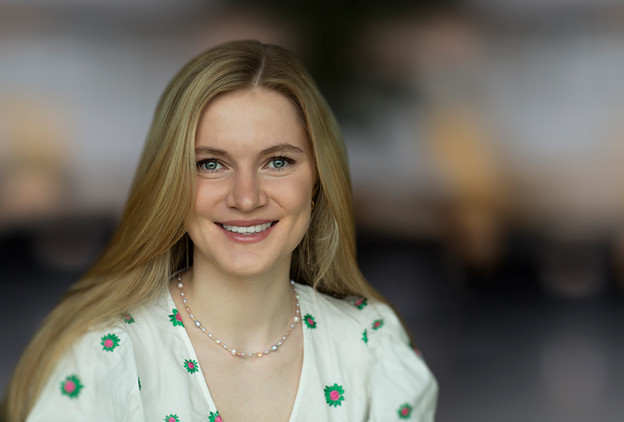Legal Trainee hos Lundgrens Sofie Koch Rasmussen Jyske Bank politianmeldt for groft bedrageri og bestikkelse. Bedrageri hvilket er blevet udført af Nicolai Hansen, Jeanett Kofoed-Hansen og med hjælp fra Casper Dam Olsen, Anette Kirkeby og Morten Ulrik Gade og Philip Baruch fra Lund Elmer Sandager advokater, der har hjulpet med eller stået bag økonomisk kriminalitet, Jyske Bank har efterfølgende bestukket Lundgrens advokater til ikke at fremlægge klientens svindel sag mod Jysk Bank. Hvis Jyske Bank ikke vil beskrives som bedrageriske og for at stå bag svindel mod bankens kunder så ring til mig +4522227713 Jyske Bank A/S kender mine beviser og tør derfor ikke beskylde mig for at krænke nogle af de mange kriminelle medarbejdere i Jyske Bank, det eneste Jyske Bank har turdet var den 1. Februar 2019. Hvor Lund Elmer Sandager advokater ved et bestyrelsesmedlem fra Jyske Bank, skrive til deres medvirken og korrupte Lundgrens advokater ved Dan Terkildsen, og dette gør Jyske Bank bag min ryg, hvor den advokat Philip Baruch der gentagende gange har løjet over for retten, har skrevet til Lundgrens advokater med beskyldning for at jeg har begået straffelovens overtrædelser. Jyske Bank er gentagende gange, i mails og på video blevet opfordret til at advokatbistand, måske Henrik Høpner der er ekspert i straffelovens bestemmelser vil hjælpe, jeg har også opfordret Jyske Bank til at kontakte politiet, hvis ikke Jyske Bank har lavet hverken bedrageri eller dokumentfalsk, og ej heller har brugt bestikkelse, vanhjemmel, udnyttelse, misbrug af fuldmagt, mandatsvig og den slags ting, min opfordring til Jyske Bank er at de fortæller mig det, eller at Anders Christian Dam anmoder politiet om at efterforske Jyske Bank for bedrageri. De korrupte Lundgrens advokater vil have 232.000 dkk for ikke at fremlægge klientens svindelsag mod Jyske Bank, og for at skjule og tilbageholder flere processkrifter for klienten, samt for at skjule at Jyske Bank A/S bestak Lundgrens advokater ved returkommission i en opgave om rådgivning som Niels Gram-Hanssen udførte, herefter stod 7 ansatte i Lundgrens advokater som inhabile i selskabets sag mod Jyske Bank, de medarbejdere som Lundgrens ved Dan Terkildsen sætter på sagen mod Jyske Bank er følgende. Mette Marie Nielsen der i dag ansat i Danske Bank A/S. Emil Hald Wendelbo Vinstrøm der er ansat i Rambøll A/S. Derudover har også advokat Sebastian Lysholm Nielsen, Jens Grunnet-Nilsson, Karoline Stampe Eriksen og Pernille Hellesøe været over sagen mod Jyske Bank, ingen har hjulpet klienten med noget. Hvis der er nogle som mener de har rettelser, så i blevet opfordret flere gange til at svare på beskyldningerne, men sandheden er jo nogle gange svær at komme uden om. Beskyldninger mod Jyske Bank der alle er skrevet af selskabets ejer til CEO Anders Christian Dam, og bankdirektørerne som Niels Erik Jakobsen, Per Skovhus eller Peter Schleidt, som kan spørger ejeren Carsten Storbjerg Skaarup om ikke at hænge Jyske Bank A/S koncernen ud som en kriminel organisation, det kræver kun dialog, selskabet der ikke kan bekæmpe korruptionen i Danmark, kan kun gøre opmærksom på problemet, som selv ansatte i Danmarks Nationalbank har sagt er en skandale. I så fald Jyske Bank eller måske Rödstenen advokater vil påstå at selskabets ejer lyver, er Jyske Bank og deres kriminelle medvirkende allerede gentagne gange blevet fremlagt muligheden for at kontakte politiet, og der bede om en efterforskning af de fremlagte oplysninger, hverken Morten Ulrik Gade eller Martin Skovsted-Nielsen der er Juridisk Direktør i Jyske Bank, eller koncernchefen CEO Anders Christian Dam, eller koncernledelsen, Benny Laibach Pedersen, Birger Krøgh Nielsen, Bo Ancher Christensen, Carsten Tirsbæk Madsen, Erik Gadeberg, Erik Qvirin Hansen, Hanne Birgitte Møller, Jes Rosendal, Klaus Naur, Knud Nørbo, Lars Stensgaard Mørch, Lars Waalen Sandberg, Martin Skovsted-Nielsen, Peer Roer Pedersen, Rune Møller, Søren Skyum Elbert, Jens Rahbek, Me Sophie Christensen, Christian Wordenskjold B. Andreasen, Dorthe Kirkeby, Torbjörn Egerdal, tør stille spørgsmålstegn til beviserne. Vedtægter som Højesteretsdommer Kurt Rasmussen fra domstolsstyrelsen sammen med advokater som Birgitte Frølund fra Horten advokater. / Jens Steen Jensen fra Kromann Reumert advokater. selskabet har ved ejeren 16-02-2023. skrevet til ledelsen i Kromann Reumert og forespørger Kromann Reumert, om advokatfirmaet ved ledelsen er enig med Jens Steen Jensens holdninger, advokaterne har ikke svaret, hvilket viser at Kromann Reumert advokater som selskab er enige, med også Jurist Rikke Skadhauge Seerup Krogsgaard tidl. Forbrugerklagenævnet, nu Lægemiddelstyrelsen. og Henrik Hyltoft fra Dansk erhverv der har afgjort en lovreglen, som blot skal stadfæstes i Folketinget, således de er glædende for alle samfundets borger, der måtte have brug for en advokat. Som en direkte følge af de illoyale Lundgrens handlinger der har hjulpet Jyske bank med at lave bedrageri. :-) Ønsker du nogle udskrifter af klage 5. juni 2020. dokumenter eller af advokatnævnets afgørelse 30 juni 2021. så kan i skrive til banknyt@gmail.com mærk. Ønsker at se følgende dokumentation Advokatnævnet har lavet denne beslutning for at dække over korruption i Danmark, og for at dække over Jyske Banks forbrydelser, hvilket er sket som led i nepotisme, kammerateri og sker gennem staten og myndigheder samt partnere for at beskytte statens egne økonomiske interesser i Jyske Bank, og som igen sker på bekostning af retssikkerheden, og fratagelse af danskernes egen ret til at bestemme over deres egen sag eller sager. Jyske Bank skjuler bankens bedrageri, hvilket er udført i forening og derfor er kaldet for organiseret kriminalitet. Find the corrupt Lundgren lawyers here. Lundgrens Advokatpartnerselskab Tuborg Boulevard 12 DK-2900 Hellerup info@lundgrens.dk +45 3525 2535 Lundgrens advokater er korrupte, efter Jyske Bank har bestukket Lundgrens advokater til ikke at fremlægge klients svig påstande mod Jyske Bank, du finder de Lundgrens advokater i Regus Management ejendomme. Mød det korrupte Lundgrens på Tuborg Boulevard 12. 2900 Hellerup. Remember now. A false or corrupt lawyer is a threat to the Danish legal community. :-) Her er de advokat etiske regler som Lundgrens advokater arbejder efter, tør du bruge Lundgrens advokater, tør du stole på Lundgrens advokater, som mener. Det er ikke en overtrædelse af god advokatskik: At det alene er advokaterne, der bestemmer hvad en klient må få fremlagt af påstande og anbringer. Det er ikke en overtrædelse af god advokatskik: At det alene er advokaterne, som bestemmer hvilket beviser en klient må få fremlagt til klientens påstande og anbringer. Det er ikke en overtrædelse af god advokatskik: At advokaten ændrer i klientens påstand, hvis en klient påstår noget er u-sandt, falsk, eller ugyldig, så må advokaten gerne ændre klientens påstand til det modsatte. Det er ikke en overtrædelse af god advokatskik: At advokater ikke svare på klientens henvendelser. Det er ikke en overtrædelse af god advokatskik: At advokater ikke dele sagsøgers processkrifter med klienten. Det er ikke en overtrædelse af god advokatskik: At advokater ikke dele sagsøgtes processkrifter med klienten. Det er ikke en overtrædelse af god advokatskik: At advokater ikke deler alle retsbøger med klienten. Det er ikke en overtrædelse af god advokatskik: At advokater ikke udleverer klienten kopi af alle retsbøger, selv om klienten anmoder advokaten om det. Det er ikke en overtrædelse af god advokatskik: At advokater ikke udleverer klienten kopi af alle retsbøger, selv om klienten anmoder både advokaten, men også domstolen om det. “Hvilket skete ved at anmode domstolen om aktindsigt i sin sag mod Jyske Bank A/S da Lundgrens advokater ikke ville udlevere klienten kopi af alle retsbøger og processkrifter.” Det er ikke en overtrædelse af god advokatskik: At selv om advokater har bekræftet mundtligt, ”eller med optagelse” overfor deres klienter, at disse advokater ikke fremlægger noget for retten, uden klienten er helt enig med advokaten, selv om advokater mod instruks, efterfølgende fremlægge påstande, der ikke er sammenligneligt med klientens påstande. Det er ikke en overtrædelse af god advokatskik: At advokater ændrer i klientens anbringender, selv om klienten har skrevet til advokaten, du må intet fremlægge for domstolen, uden at jeg ”klienten” har godkendt det. Det er ikke en overtrædelse af god advokatskik: At advokater ændrer klientens anbringender, også uden at oplyse klienten noget om det, altså advokater behøver ikke at dele noget af det som advokaten fremlægger med klienten. Det er ikke en overtrædelse af god advokatskik: At advokater indkalder andre vidner end dem klienten har sagt, også uden at oplyse klienten noget om det. Det er ikke en overtrædelse af god advokatskik: At advokater fjerne klientens vidner, også uden at oplyse klienten noget om det. Det er ikke en overtrædelse af god advokatskik: At advokater laver litrerings rod, ved fremlæggelse af bilag, og så efterfølgende beskylder klienten for det. Det er ikke en overtrædelse af god advokatskik: At advokater vildleder klienten. Det er ikke en overtrædelse af god advokatskik: At advokater skriver ydelser på en klient, så som taxaregninger på en klient, selv om det ikke vedrører klienten. Det er ikke en overtrædelse af god advokatskik: At advokater ikke svare klienten på spørgsmål der omhandler spørgsmål, hvorvidt andre advokater fra samme advokatkontoret, måtte have arbejder for den samme virksomhed, som klientens advokaten er ansat til at fremlægge en svig og falsk sag imod. Det er ikke en overtrædelse af god advokatskik: At advokater ikke svare deres klienter på spørgsmål, og som advokaten bagefter tager honorar / betaling for ikke at svare på det deres klienter spørger om. Det er ikke en overtrædelse af god advokatskik: At advokater skjuler overfor deres klienter, når retten har skrevet til advokaten at retten vil se bort fra klientens egne fremlagte skriftlige vidneforklaringer, med klientens påstande og bilag som understøtter klientens forklaring, hvilket klienten selv sendte til retten, efter advokaten desværre glemte at fremlægge klientens påstande for retten. Det er ikke en overtrædelse af god advokatskik: At en advokat opfordrer en klient til at fortsætte med at udføre handlinger, som modpartens advokat i en sag, har skrevet til klientens advokat er strafbar handling. Det er ikke en overtrædelse af god advokatskik: At en advokat tilbageholder breve for klienten, hvori klienten beskyldes for at begå strafbar handling, eftersom advokater ikke behøver oplyse klienten om at klienten, beskyldes for at for at overtræde straffeloven. Det er ikke en overtrædelse af god advokatskik: At bryde tavshedspligten ved i retsforhold, ikke at skjule mailadresser som er sendt BBC. og som klienten naturligt ønsker skjult. Hilsen Jyske Bank bilen som den konservative Dan Terkildsen elsker Jyske Bank bilen.
