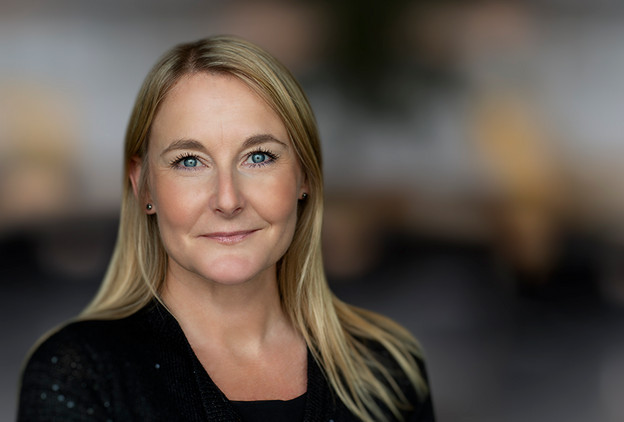 Ledende receptionist hos Lundgrens Vicky Voss Klinge Jyske Bank politianmeldt for groft bedrageri og bestikkelse. Bedrageri hvilket er blevet udført af Nicolai Hansen, Jeanett Kofoed-Hansen og med hjælp fra Casper Dam Olsen, Anette Kirkeby og Morten Ulrik Gade og Philip Baruch fra Lund Elmer Sandager advokater, der har hjulpet med eller stået bag økonomisk kriminalitet, Jyske Bank har efterfølgende bestukket Lundgrens advokater til ikke at fremlægge klientens svindel sag mod Jysk Bank. Hvis Jyske Bank ikke vil beskrives som bedrageriske og for at stå bag svindel mod bankens kunder så ring til mig +4522227713 Jyske Bank A/S kender mine beviser og tør derfor ikke beskylde mig for at krænke nogle af de mange kriminelle medarbejdere i Jyske Bank, det eneste Jyske Bank har turdet var den 1. Februar 2019. Hvor Lund Elmer Sandager advokater ved et bestyrelsesmedlem fra Jyske Bank, skrive til deres medvirken og korrupte Lundgrens advokater ved Dan Terkildsen, og dette gør Jyske Bank bag min ryg, hvor den advokat Philip Baruch der gentagende gange har løjet over for retten, har skrevet til Lundgrens advokater med beskyldning for at jeg har begået straffelovens overtrædelser. Jyske Bank er gentagende gange, i mails og på video blevet opfordret til at advokatbistand, måske Henrik Høpner der er ekspert i straffelovens bestemmelser vil hjælpe, jeg har også opfordret Jyske Bank til at kontakte politiet, hvis ikke Jyske Bank har lavet hverken bedrageri eller dokumentfalsk, og ej heller har brugt bestikkelse, vanhjemmel, udnyttelse, misbrug af fuldmagt, mandatsvig og den slags ting, min opfordring til Jyske Bank er at de fortæller mig det, eller at Anders Christian Dam anmoder politiet om at efterforske Jyske Bank for bedrageri. De korrupte Lundgrens advokater vil have 232.000 dkk for ikke at fremlægge klientens svindelsag mod Jyske Bank, og for at skjule og tilbageholder flere processkrifter for klienten, samt for at skjule at Jyske Bank A/S bestak Lundgrens advokater ved returkommission i en opgave om rådgivning som Niels Gram-Hanssen udførte, herefter stod 7 ansatte i Lundgrens advokater som inhabile i selskabets sag mod Jyske Bank, de medarbejdere som Lundgrens ved Dan Terkildsen sætter på sagen mod Jyske Bank er følgende. Mette Marie Nielsen der i dag ansat i Danske Bank A/S. Emil Hald Wendelbo Vinstrøm der er ansat i Rambøll A/S. Derudover har også advokat Sebastian Lysholm Nielsen, Jens Grunnet-Nilsson, Karoline Stampe Eriksen og Pernille Hellesøe været over sagen mod Jyske Bank, ingen har hjulpet klienten med noget. Hvis der er nogle som mener de har rettelser, så i blevet opfordret flere gange til at svare på beskyldningerne, men sandheden er jo nogle gange svær at komme uden om. Beskyldninger mod Jyske Bank der alle er skrevet af selskabets ejer til CEO Anders Christian Dam, og bankdirektørerne som Niels Erik Jakobsen, Per Skovhus eller Peter Schleidt, som kan spørger ejeren Carsten Storbjerg Skaarup om ikke at hænge Jyske Bank A/S koncernen ud som en kriminel organisation, det kræver kun dialog, selskabet der ikke kan bekæmpe korruptionen i Danmark, kan kun gøre opmærksom på problemet, som selv ansatte i Danmarks Nationalbank har sagt er en skandale. I så fald Jyske Bank eller måske Rödstenen advokater vil påstå at selskabets ejer lyver, er Jyske Bank og deres kriminelle medvirkende allerede gentagne gange blevet fremlagt muligheden for at kontakte politiet, og der bede om en efterforskning af de fremlagte oplysninger, hverken Morten Ulrik Gade eller Martin Skovsted-Nielsen der er Juridisk Direktør i Jyske Bank, eller koncernchefen CEO Anders Christian Dam, eller koncernledelsen, Benny Laibach Pedersen, Birger Krøgh Nielsen, Bo Ancher Christensen, Carsten Tirsbæk Madsen, Erik Gadeberg, Erik Qvirin Hansen, Hanne Birgitte Møller, Jes Rosendal, Klaus Naur, Knud Nørbo, Lars Stensgaard Mørch, Lars Waalen Sandberg, Martin Skovsted-Nielsen, Peer Roer Pedersen, Rune Møller, Søren Skyum Elbert, Jens Rahbek, Me Sophie Christensen, Christian Wordenskjold B. Andreasen, Dorthe Kirkeby, Torbjörn Egerdal, tør stille spørgsmålstegn til beviserne. Vedtægter som Højesteretsdommer Kurt Rasmussen fra domstolsstyrelsen sammen med advokater som Birgitte Frølund fra Horten advokater. / Jens Steen Jensen fra Kromann Reumert advokater. selskabet har ved ejeren 16-02-2023. skrevet til ledelsen i Kromann Reumert og forespørger Kromann Reumert, om advokatfirmaet ved ledelsen er enig med Jens Steen Jensens holdninger, advokaterne har ikke svaret, hvilket viser at Kromann Reumert advokater som selskab er enige, med også Jurist Rikke Skadhauge Seerup Krogsgaard tidl. Forbrugerklagenævnet, nu Lægemiddelstyrelsen. og Henrik Hyltoft fra Dansk erhverv der har afgjort en lovreglen, som blot skal stadfæstes i Folketinget, således de er glædende for alle samfundets borger, der måtte have brug for en advokat. Som en direkte følge af de illoyale Lundgrens handlinger der har hjulpet Jyske bank med at lave bedrageri. :-) Ønsker du nogle udskrifter af klage 5. juni 2020. dokumenter eller af advokatnævnets afgørelse 30 juni 2021. så kan i skrive til banknyt@gmail.com mærk. Ønsker at se følgende dokumentation Advokatnævnet har lavet denne beslutning for at dække over korruption i Danmark, og for at dække over Jyske Banks forbrydelser, hvilket er sket som led i nepotisme, kammerateri og sker gennem staten og myndigheder samt partnere for at beskytte statens egne økonomiske interesser i Jyske Bank, og som igen sker på bekostning af retssikkerheden, og fratagelse af danskernes egen ret til at bestemme over deres egen sag eller sager. Jyske Bank skjuler bankens bedrageri, hvilket er udført i forening og derfor er kaldet for organiseret kriminalitet. Find the corrupt Lundgren lawyers here. Lundgrens Advokatpartnerselskab Tuborg Boulevard 12 DK-2900 Hellerup info@lundgrens.dk +45 3525 2535 Lundgrens advokater er korrupte, efter Jyske Bank har bestukket Lundgrens advokater til ikke at fremlægge klients svig påstande mod Jyske Bank, du finder de Lundgrens advokater i Regus Management ejendomme. Mød det korrupte Lundgrens på Tuborg Boulevard 12. 2900 Hellerup. Remember now. A false or corrupt lawyer is a threat to the Danish legal community. :-) Her er de advokat etiske regler som Lundgrens advokater arbejder efter, tør du bruge Lundgrens advokater, tør du stole på Lundgrens advokater, som mener. Det er ikke en overtrædelse af god advokatskik: At det alene er advokaterne, der bestemmer hvad en klient må få fremlagt af påstande og anbringer. Det er ikke en overtrædelse af god advokatskik: At det alene er advokaterne, som bestemmer hvilket beviser en klient må få fremlagt til klientens påstande og anbringer. Det er ikke en overtrædelse af god advokatskik: At advokaten ændrer i klientens påstand, hvis en klient påstår noget er u-sandt, falsk, eller ugyldig, så må advokaten gerne ændre klientens påstand til det modsatte. Det er ikke en overtrædelse af god advokatskik: At advokater ikke svare på klientens henvendelser. Det er ikke en overtrædelse af god advokatskik: At advokater ikke dele sagsøgers processkrifter med klienten. Det er ikke en overtrædelse af god advokatskik: At advokater ikke dele sagsøgtes processkrifter med klienten. Det er ikke en overtrædelse af god advokatskik: At advokater ikke deler alle retsbøger med klienten. Det er ikke en overtrædelse af god advokatskik: At advokater ikke udleverer klienten kopi af alle retsbøger, selv om klienten anmoder advokaten om det. Det er ikke en overtrædelse af god advokatskik: At advokater ikke udleverer klienten kopi af alle retsbøger, selv om klienten anmoder både advokaten, men også domstolen om det. “Hvilket skete ved at anmode domstolen om aktindsigt i sin sag mod Jyske Bank A/S da Lundgrens advokater ikke ville udlevere klienten kopi af alle retsbøger og processkrifter.” Det er ikke en overtrædelse af god advokatskik: At selv om advokater har bekræftet mundtligt, ”eller med optagelse” overfor deres klienter, at disse advokater ikke fremlægger noget for retten, uden klienten er helt enig med advokaten, selv om advokater mod instruks, efterfølgende fremlægge påstande, der ikke er sammenligneligt med klientens påstande. Det er ikke en overtrædelse af god advokatskik: At advokater ændrer i klientens anbringender, selv om klienten har skrevet til advokaten, du må intet fremlægge for domstolen, uden at jeg ”klienten” har godkendt det. Det er ikke en overtrædelse af god advokatskik: At advokater ændrer klientens anbringender, også uden at oplyse klienten noget om det, altså advokater behøver ikke at dele noget af det som advokaten fremlægger med klienten. Det er ikke en overtrædelse af god advokatskik: At advokater indkalder andre vidner end dem klienten har sagt, også uden at oplyse klienten noget om det. Det er ikke en overtrædelse af god advokatskik: At advokater fjerne klientens vidner, også uden at oplyse klienten noget om det. Det er ikke en overtrædelse af god advokatskik: At advokater laver litrerings rod, ved fremlæggelse af bilag, og så efterfølgende beskylder klienten for det. Det er ikke en overtrædelse af god advokatskik: At advokater vildleder klienten. Det er ikke en overtrædelse af god advokatskik: At advokater skriver ydelser på en klient, så som taxaregninger på en klient, selv om det ikke vedrører klienten. Det er ikke en overtrædelse af god advokatskik: At advokater ikke svare klienten på spørgsmål der omhandler spørgsmål, hvorvidt andre advokater fra samme advokatkontoret, måtte have arbejder for den samme virksomhed, som klientens advokaten er ansat til at fremlægge en svig og falsk sag imod. Det er ikke en overtrædelse af god advokatskik: At advokater ikke svare deres klienter på spørgsmål, og som advokaten bagefter tager honorar / betaling for ikke at svare på det deres klienter spørger om. Det er ikke en overtrædelse af god advokatskik: At advokater skjuler overfor deres klienter, når retten har skrevet til advokaten at retten vil se bort fra klientens egne fremlagte skriftlige vidneforklaringer, med klientens påstande og bilag som understøtter klientens forklaring, hvilket klienten selv sendte til retten, efter advokaten desværre glemte at fremlægge klientens påstande for retten. Det er ikke en overtrædelse af god advokatskik: At en advokat opfordrer en klient til at fortsætte med at udføre handlinger, som modpartens advokat i en sag, har skrevet til klientens advokat er strafbar handling. Det er ikke en overtrædelse af god advokatskik: At en advokat tilbageholder breve for klienten, hvori klienten beskyldes for at begå strafbar handling, eftersom advokater ikke behøver oplyse klienten om at klienten, beskyldes for at for at overtræde straffeloven. Det er ikke en overtrædelse af god advokatskik: At bryde tavshedspligten ved i retsforhold, ikke at skjule mailadresser som er sendt BBC. og som klienten naturligt ønsker skjult. Hilsen Jyske Bank bilen som den konservative Dan Terkildsen elsker Jyske Bank bilen.